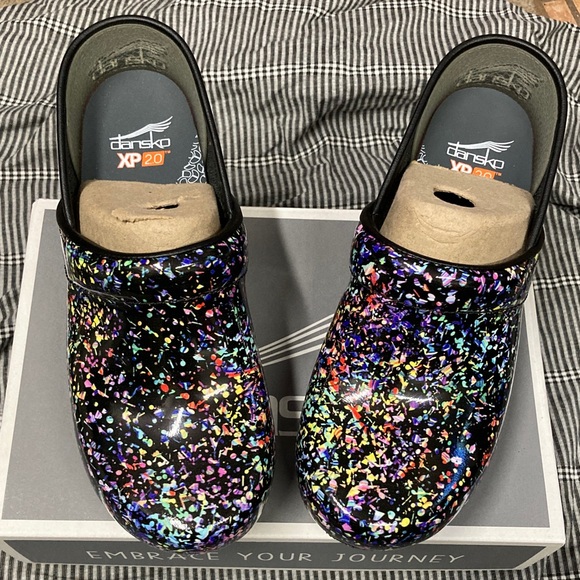 Dansko XP 2.0 Color Pop Multicolor Speckle Clogs 37 - Picture 1 of 4